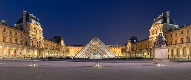 Louvre Museum Pyramid
