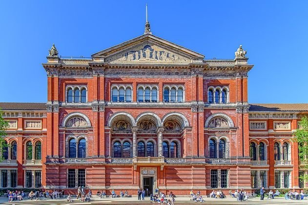 V&A Museum London